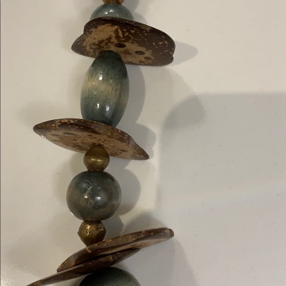 Beautiful one of a kind hand made wood necklace - Picture 2 of 5